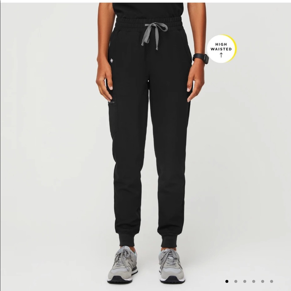 High Waisted Zamora Jogger Scrub Pants.